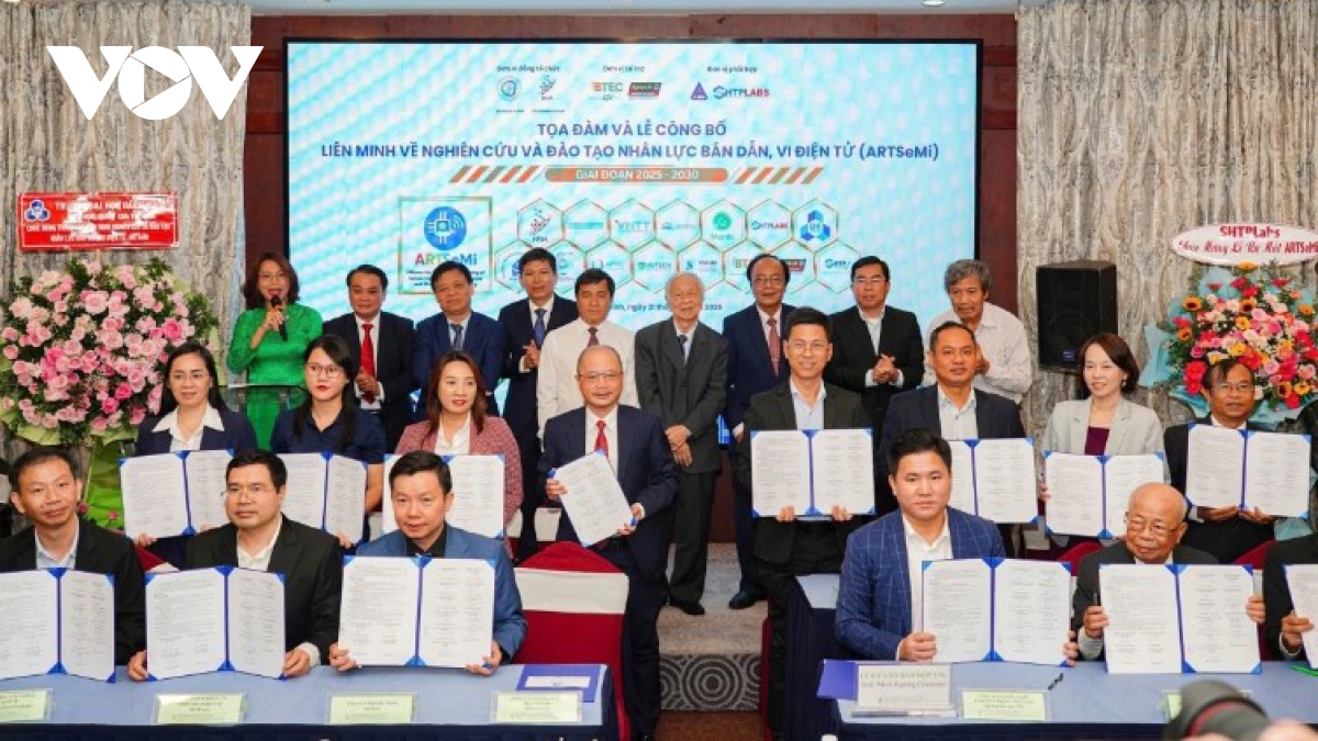 HCM City launches semiconductor alliance to seize a trillion-dollar opportunities